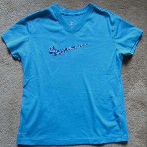 🇺🇦 NIKE Dry Fit Size Medium Boys Girls Unisex